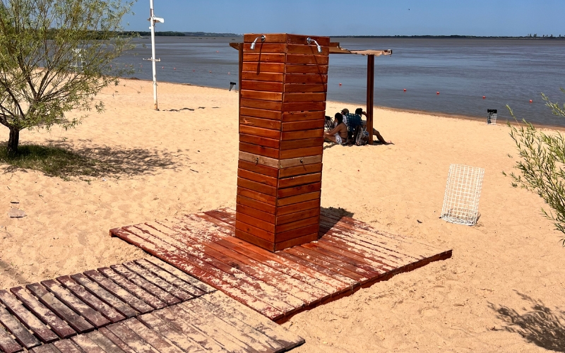 Seguimos sumando mejoras en la playa municipal