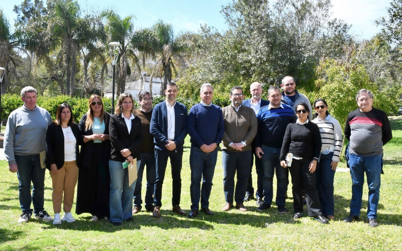 Villa Urquiza fue sede de la firma de convenios de Tarjetas Sociales 2026
