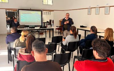 Charla abierta sobre estafas y delitos tecnológicos en Villa Urquiza